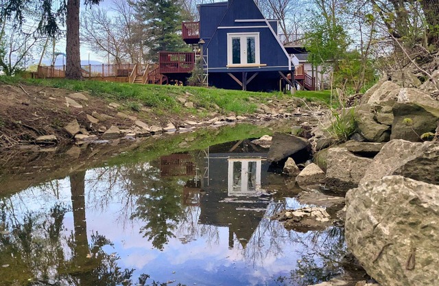 Relaxing Scenic 1 Bedroom Retreat With Private Hot Tub
