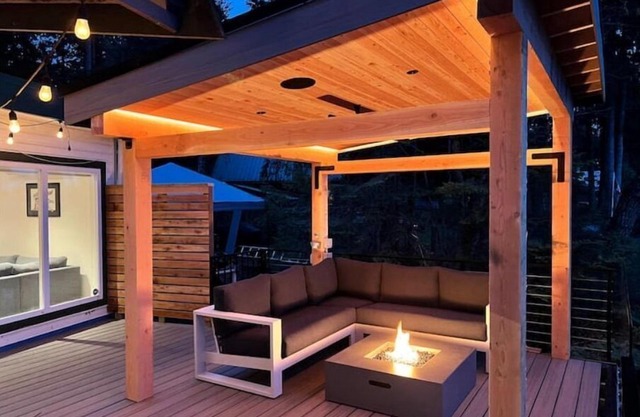 Relm Cottage - quiet waterfront cottage on a secluded, calm beach.