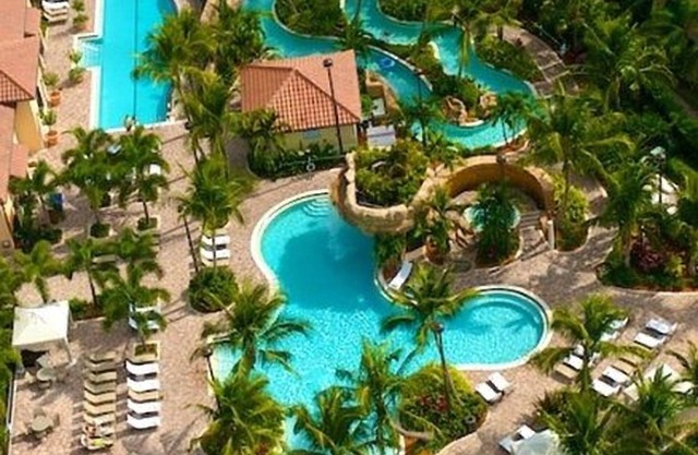 Remodeled Condo @ The Cottages Naples Bay Resort