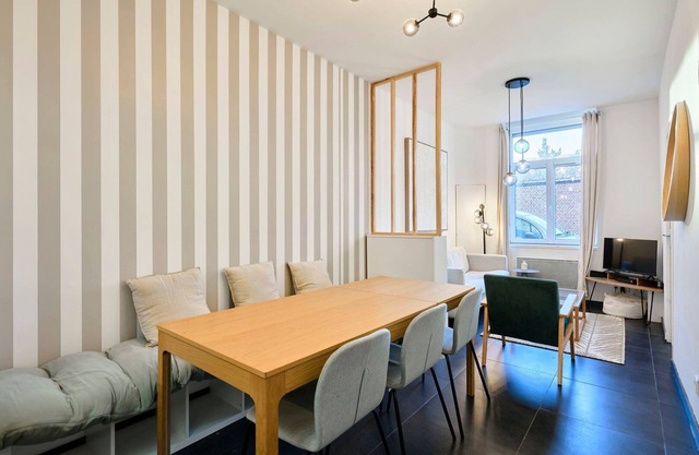 Renovated 3 bedroom house with terrace