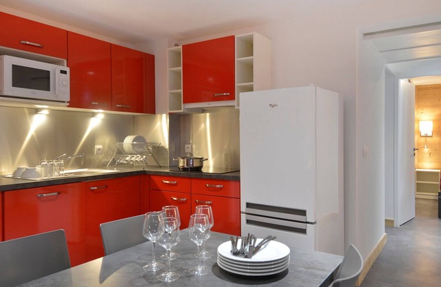 Renovated Apartment · Comfort & Style · Central Location · Balcony