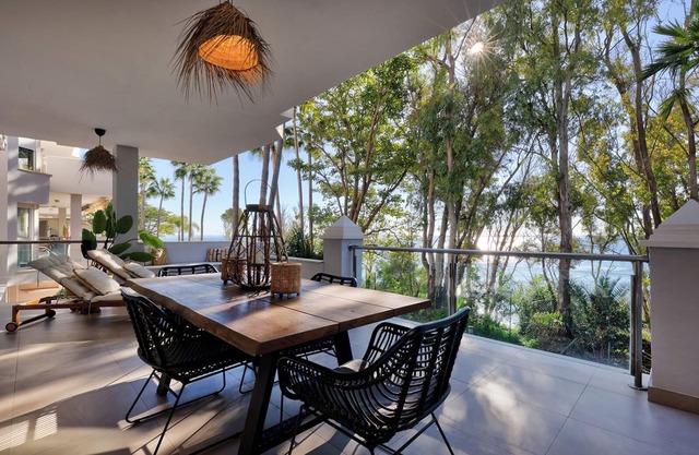 Renovated apartment Alejandra: with big balcony and sea view