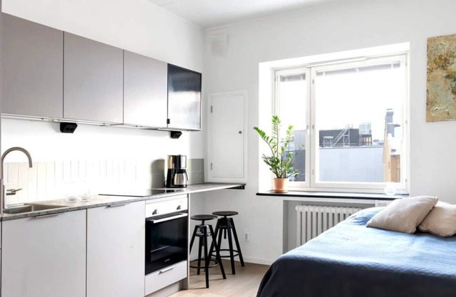 Renovated City Central Apartment with Excellent Location