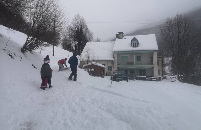 Renovated house, at 925m altitude, near La Mongie ski resort and Payolle lake