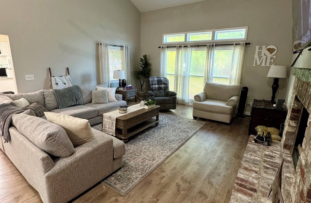 Renovated Lowcountry Home located near the Charleston area!