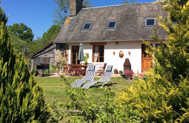 Renovated Miller's Cottage in Rural Location