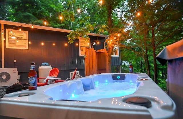 RENT 3 NIGHTS GET THE 4TH FREE JAN-MARCH!. message us for details