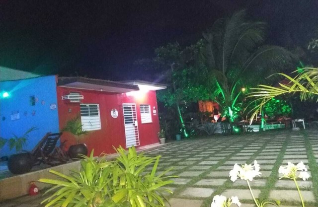 Rent houses on Guaibim beach