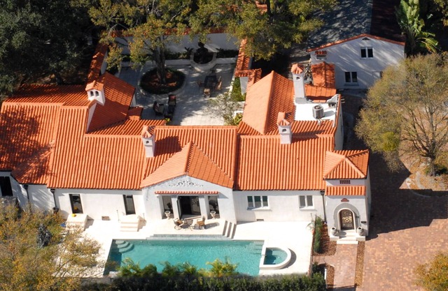 Rent this entire Luxury Mansion! Walk to Downtown Tampa -