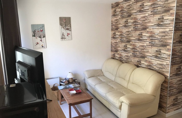 Rental Apartment 2 bedrooms, free wifi in Luz Saint Sauveur