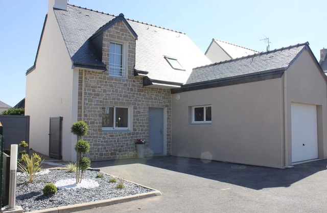 Rental new house Roscoff 100 m from the sea, 200 m from the center, 100 m spa
