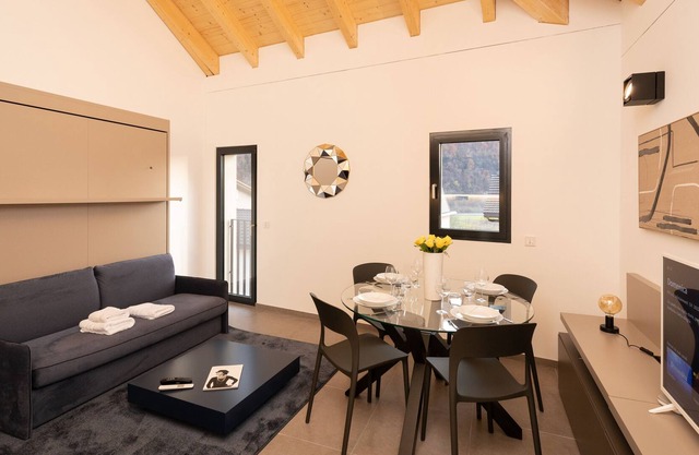 Res.3544 Apt King 301, Lumino, Switzerland