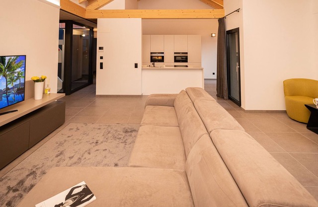 Res.3544 Suite 305, Lumino, Switzerland