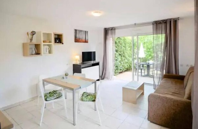 Residence Le Château de Jouarres * - Large Studio Cabin 2 People