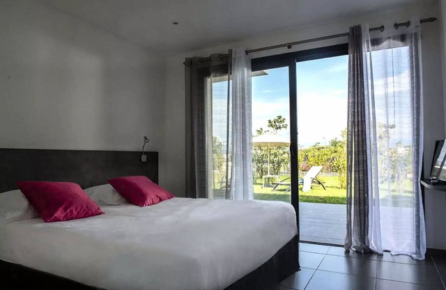 Residence Suite-Home Porticcio* - Ajaccio - Superior Suite 4 People
