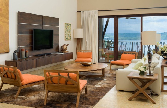 Resort - Style Luxury Villa