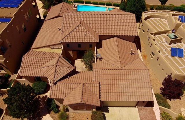Resort Style Home Heated Pool - Opens March 16th