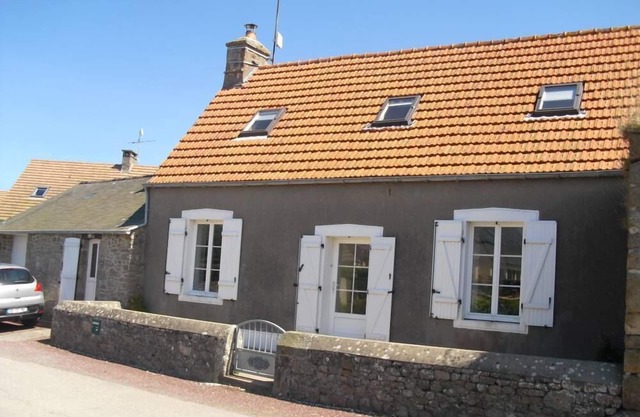 Rethoville: House /Villa - Réthoville