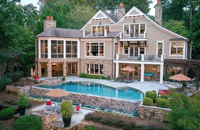 Reynolds Lake Oconee - MASTERS WEEK RENTAL - 6 bed 8 bath house - 9,300 SF