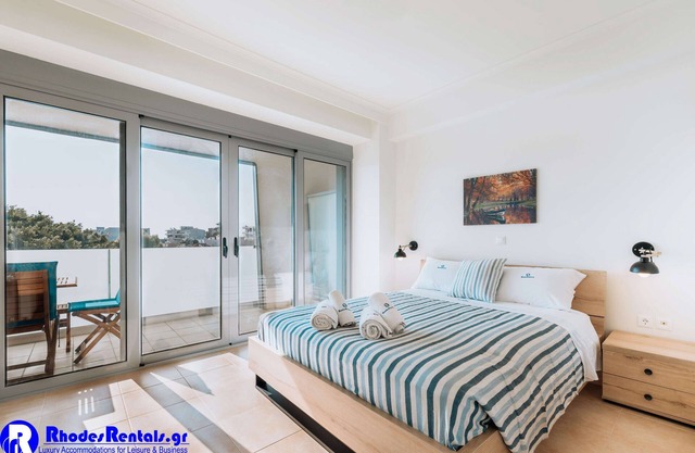 Rhodes Suite Port Haven