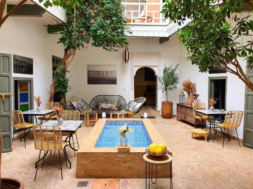 Riad Dar Zouar & Spa