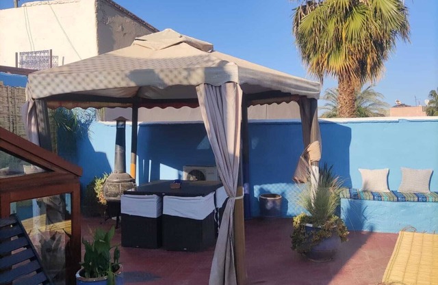 Riad L'ayinn is in the Medina of Marrakesh. 15 min Walk to Jamae Lafnae Square