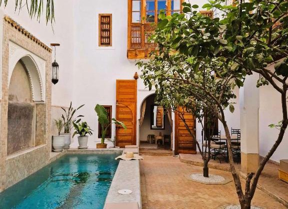 RIAD SAMAH