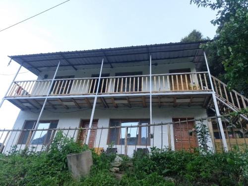 Rishu Homestay
