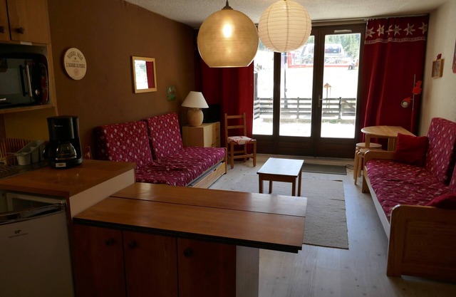 RISOUL 1850 Appart 6 pers max, exceptional location on the slopes