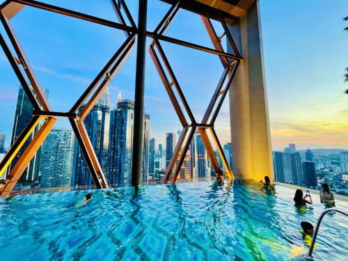 Ritz Residence Suites Scarletz KLCC