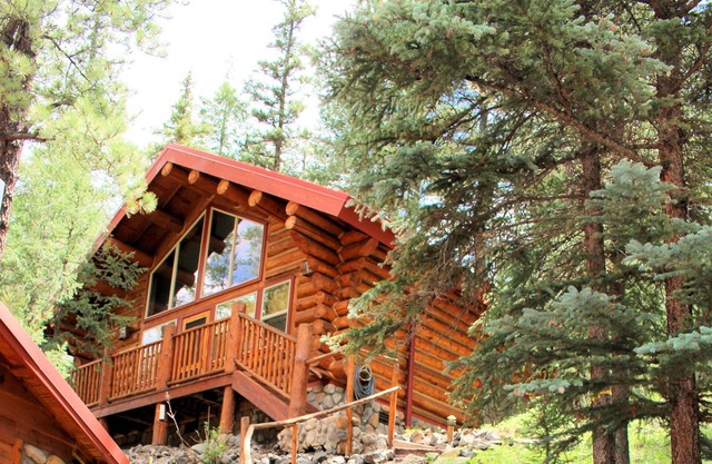 River Alpine Loft managed by Cabin Butler
