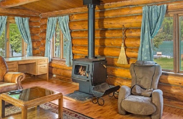 River Lodge Cabin