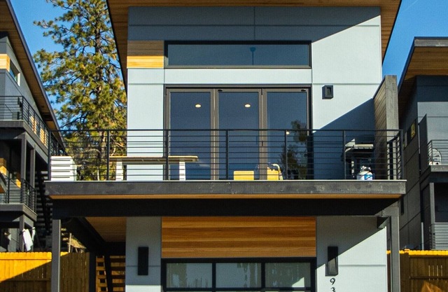 River West Home with Stunning Views - Walk Everywhere!