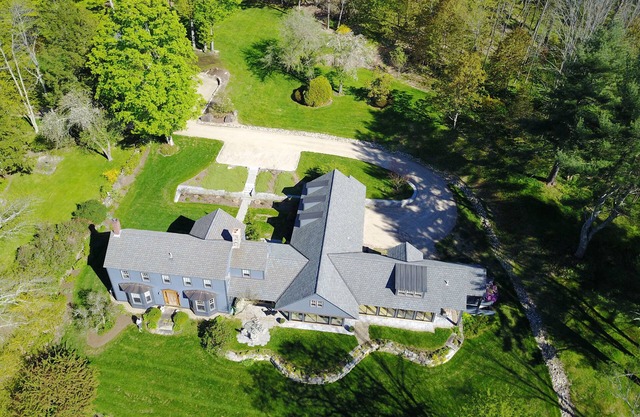 Riverhouse