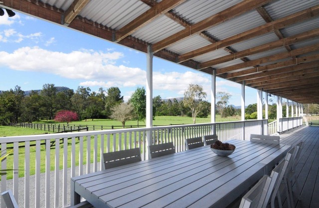 Rivermist - Luxury 6 bedrooms & 6 bathrooms!