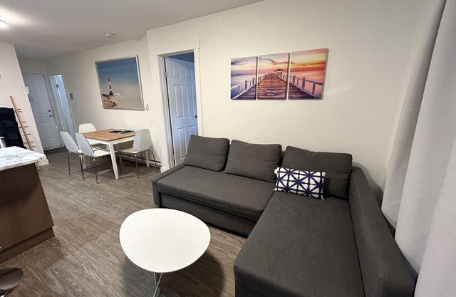 Riverside Resort - Two Bedroom Standalone Deluxe Cabin