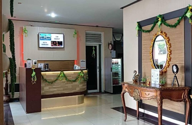 Rizh Hotel
