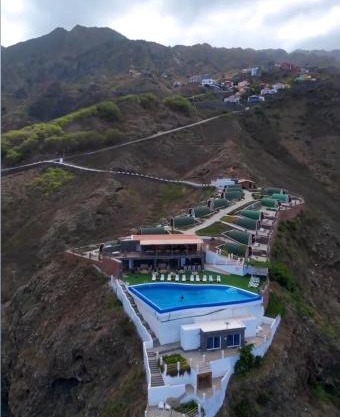 RM Green Hotel
