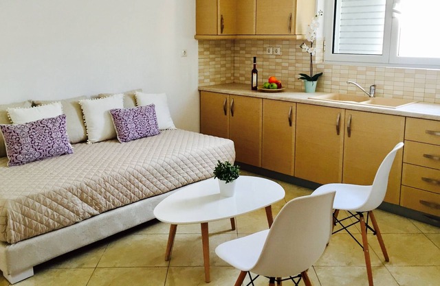 Rock Apartment close to the beach