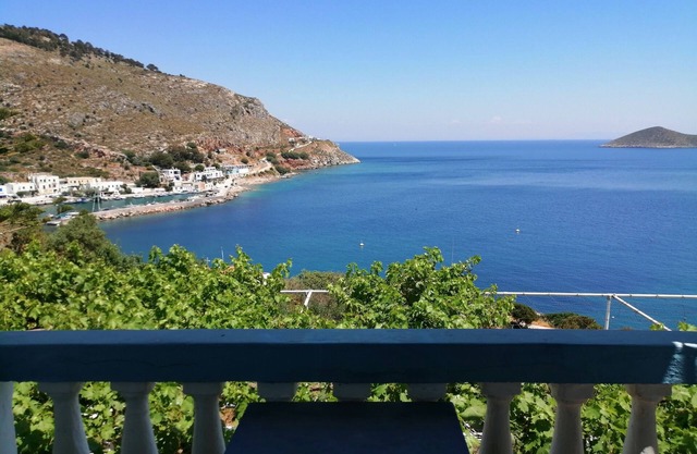 RODON AGIA KYRIAKI FAMILY APARTMENT with panoramic views - 5 min from the beach