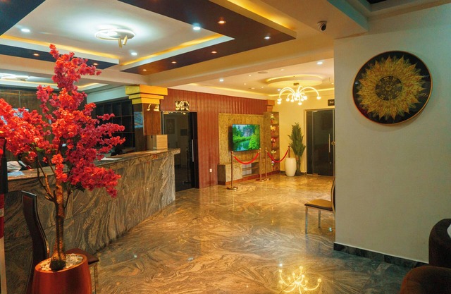 Rolarz Resorts & Hotel