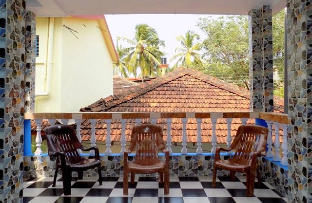 Romaldo Guest House