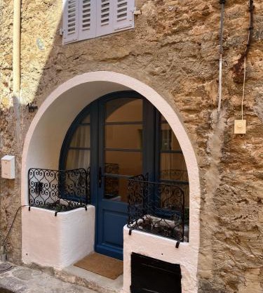 Romantic getaway in Bormes