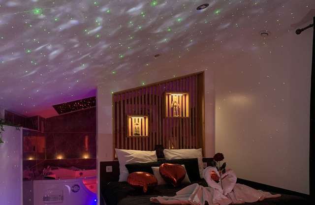 Romantic Suite Spa Balneotherapy