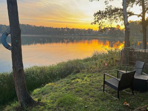 Romantische Zweisamkeit - direkt am See