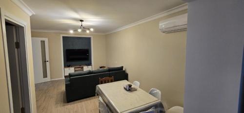 Room 25
