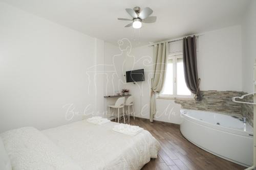 Room in BB - BB Balconi Sul Mare deluxe room with hydromassage Madonna Dellaltomare