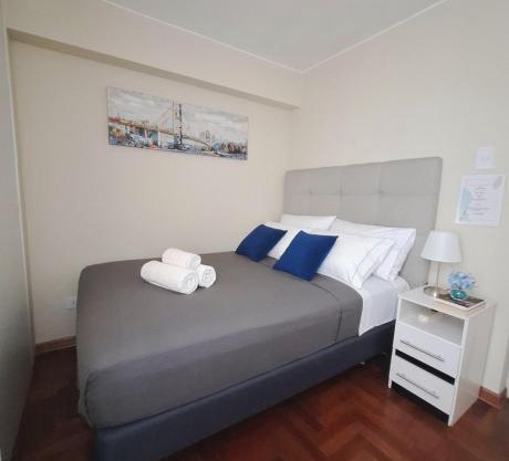 Room in shared apartment - Shared Bathroom 402