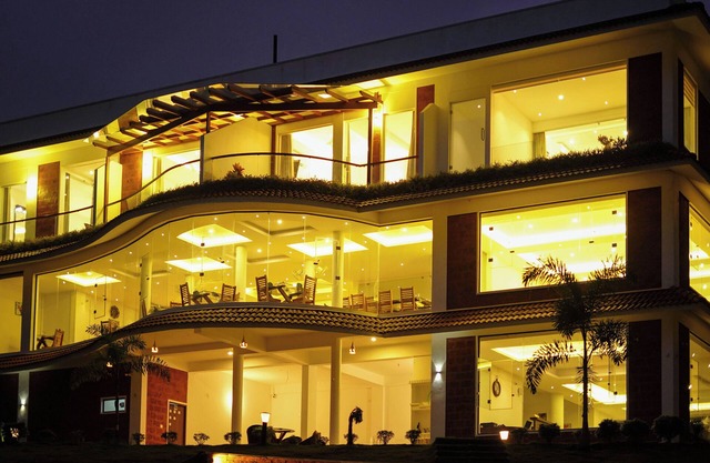 Room-lakerose Wayanad Resort - Superior