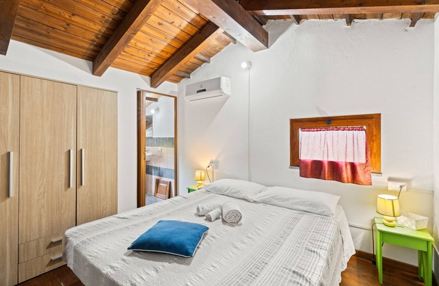 Room 'Nord' with Shared Terrace, Wi-Fi and Air Conditioning